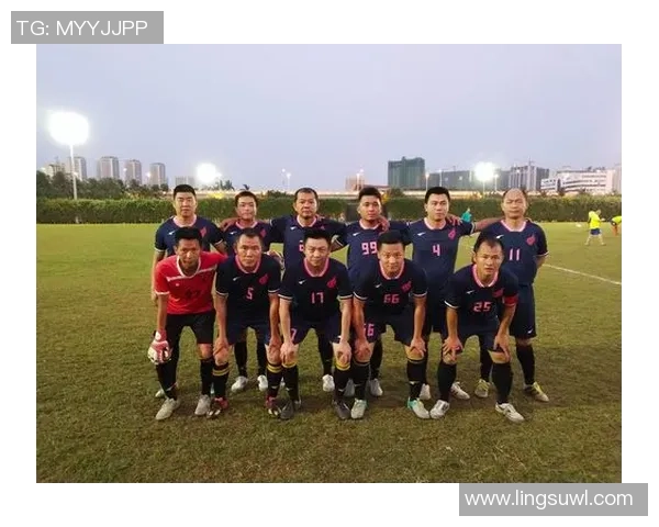 马可波罗足球明星的传奇旅程与辉煌成就解析